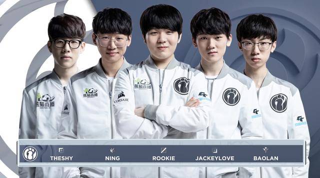 题标签与视 题标签与视